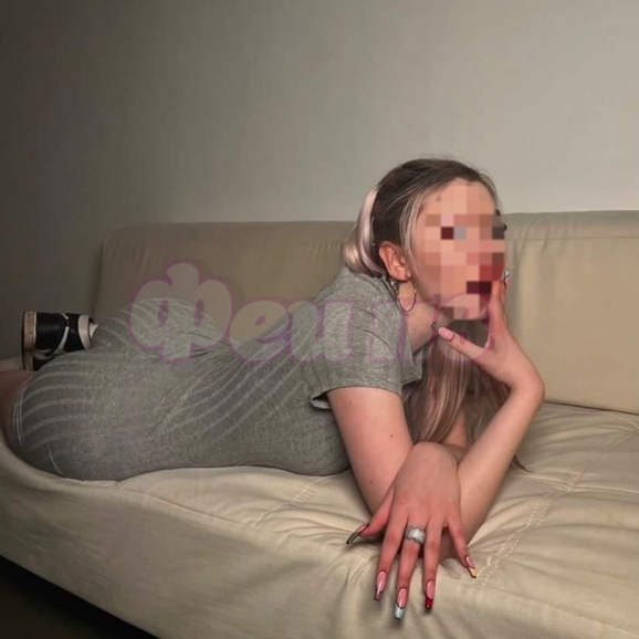 Проститутка Мия